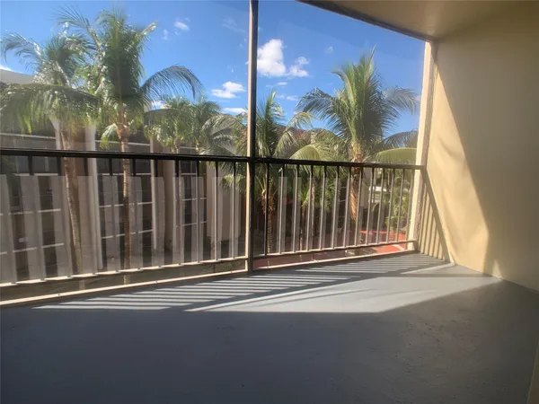 $1,978 | 2580 Northwest 56th Avenue, Unit 550309, Lauderhill, FL 33313