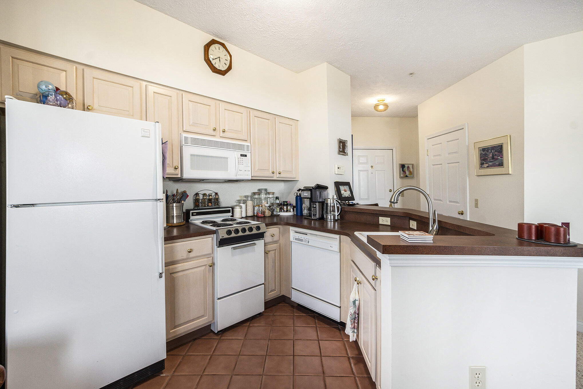 35 Brookharbor North Manistee, MI 49660 - Photo 14 of 33 14