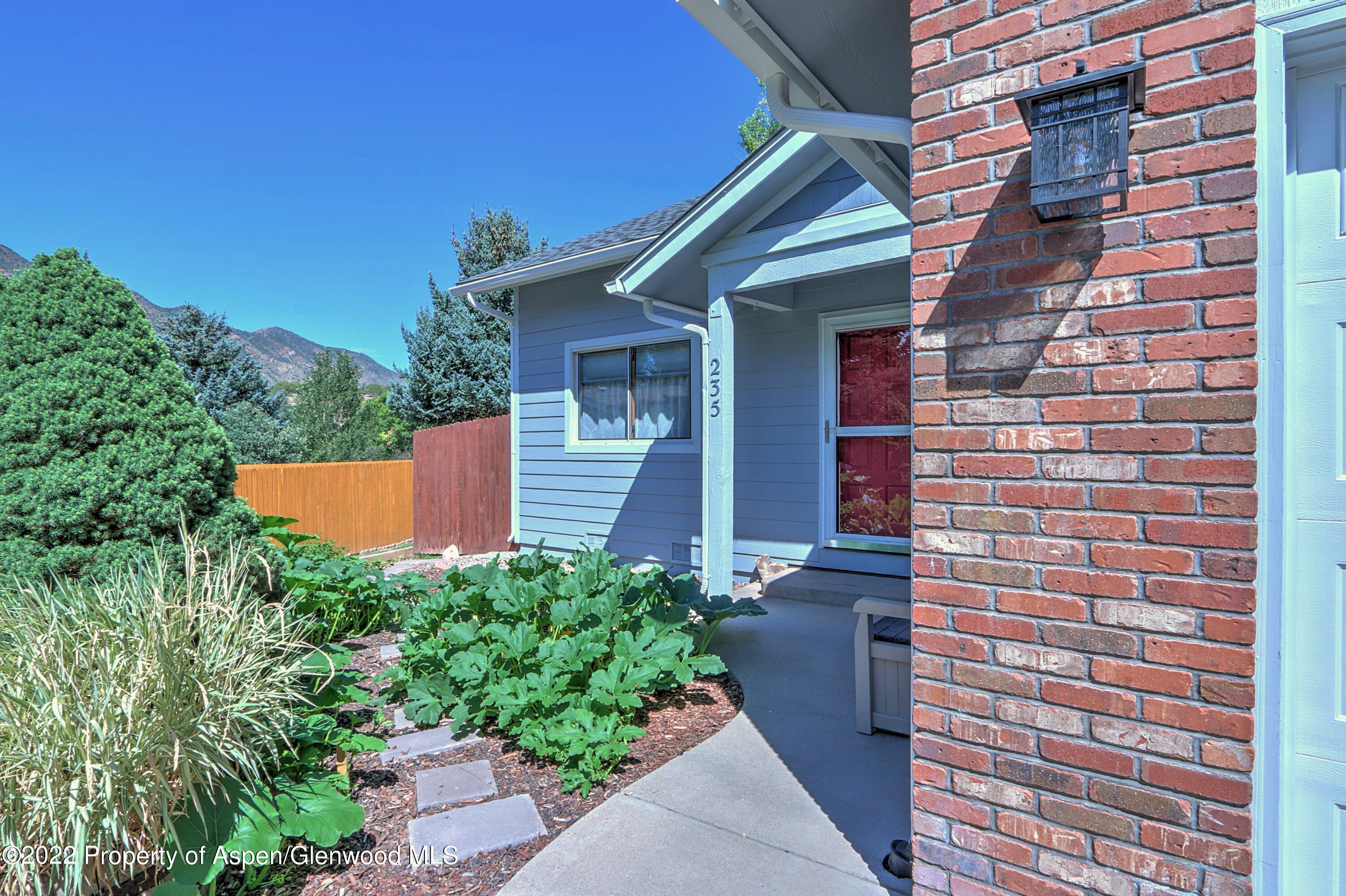 235 Buckthorn Road New Castle, CO 81647 - Photo 5 of 30 Front Porch (2)