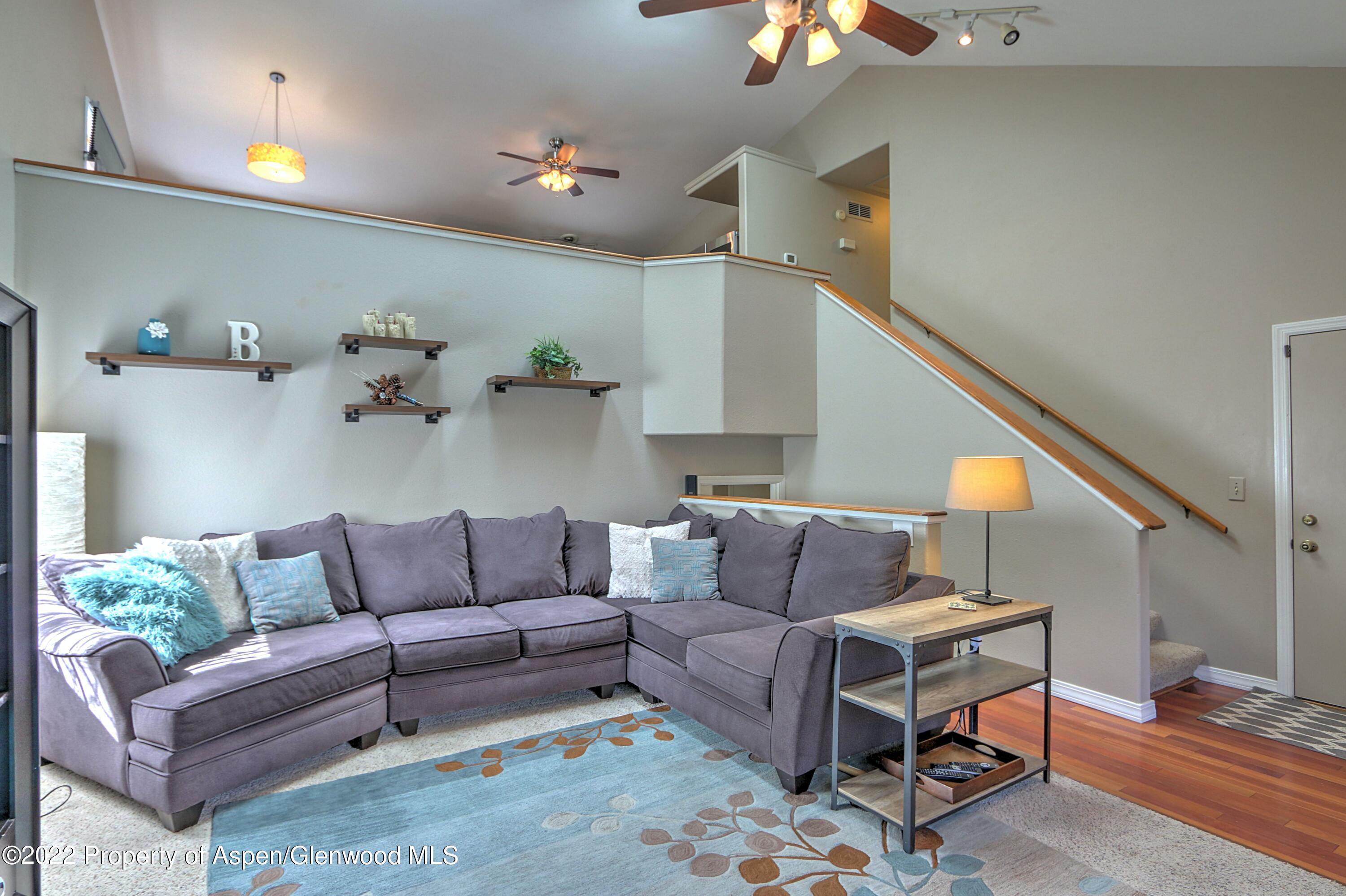 235 Buckthorn Road New Castle, CO 81647 - Photo 7 of 30 Livng room 1