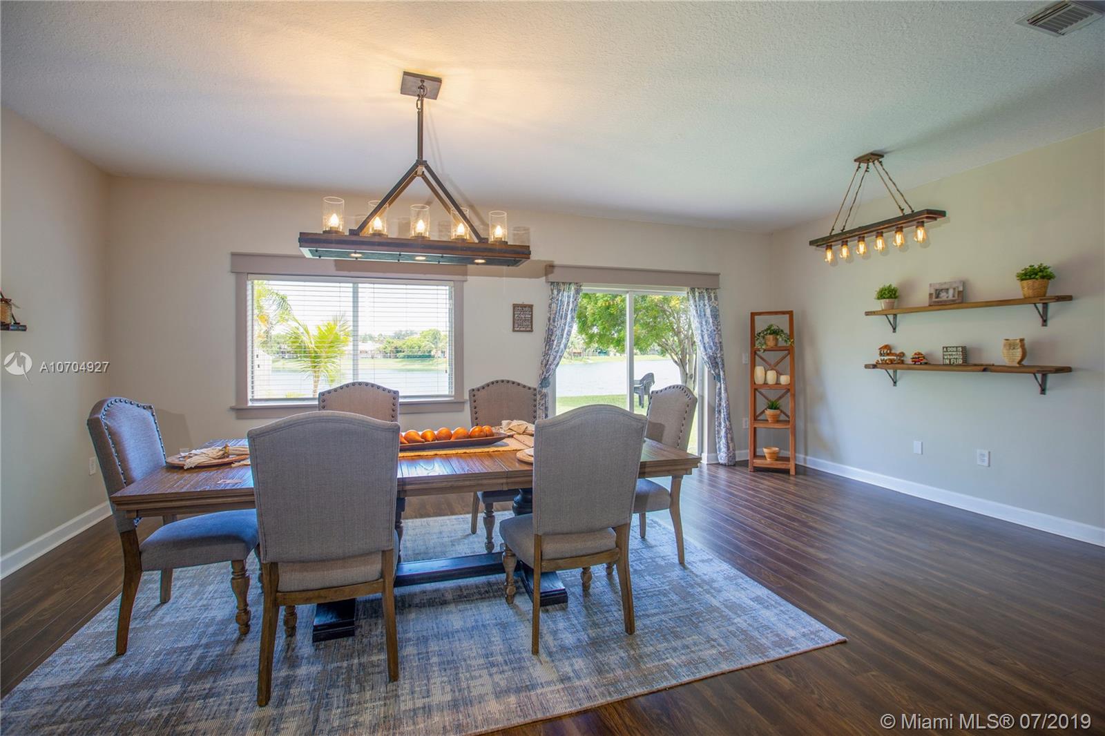13563 Southwest 124th Avenue Road Miami, FL 33186 - Photo 8 of 18