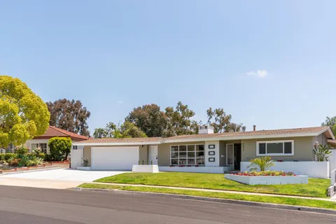 $1,699,000 | 5617 Linfield Avenue, San Diego, CA 92120