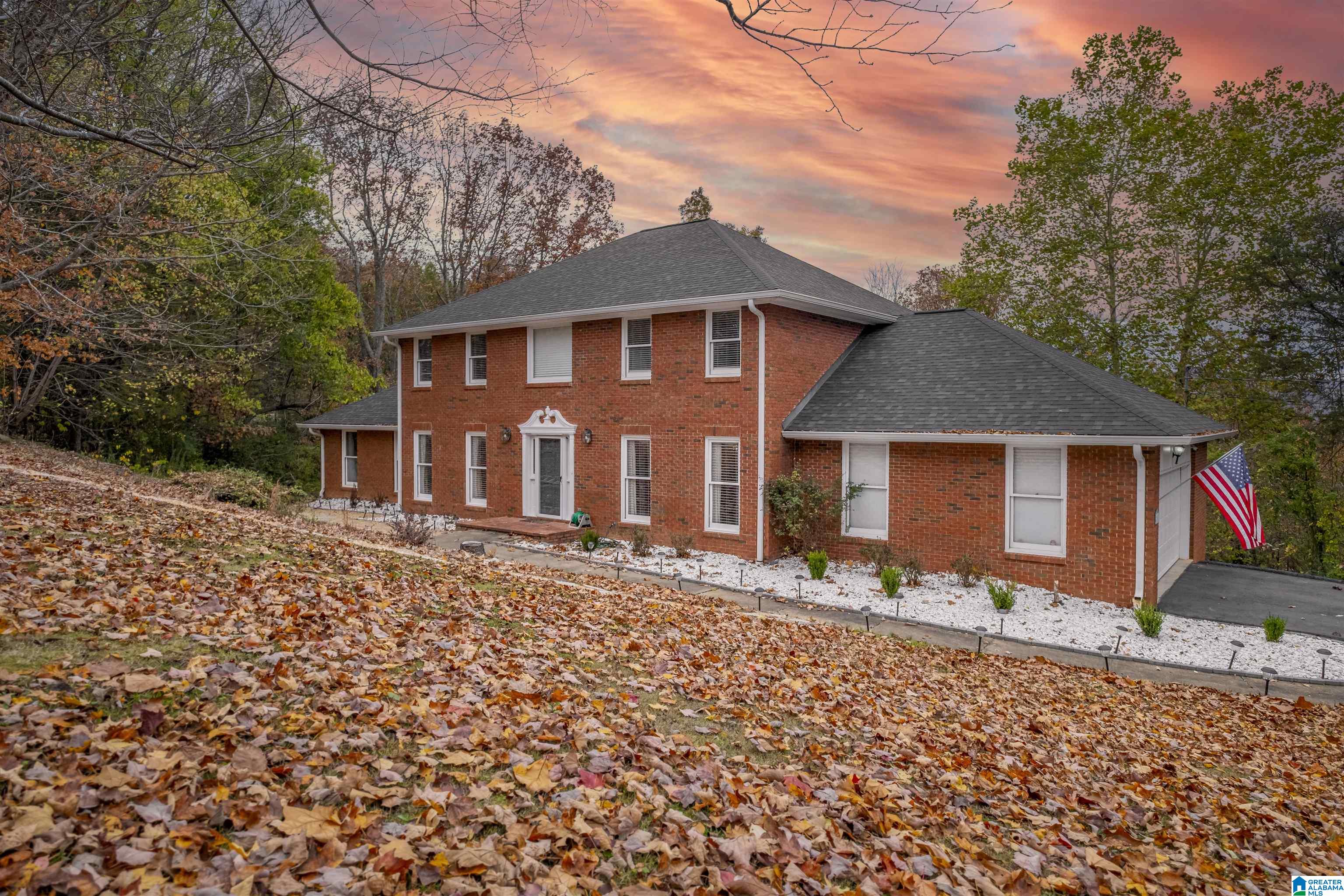 2101 Hathaway Heights Road Anniston, AL 36207 - Photo 2 of 35