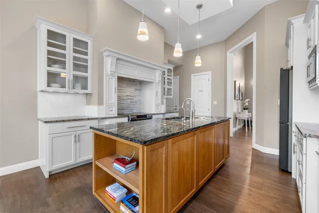 $4,500 | 1017 South Quinlan Park Road, Austin, TX 78732