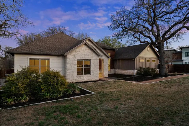 $4,500 | 1017 South Quinlan Park Road, Austin, TX 78732