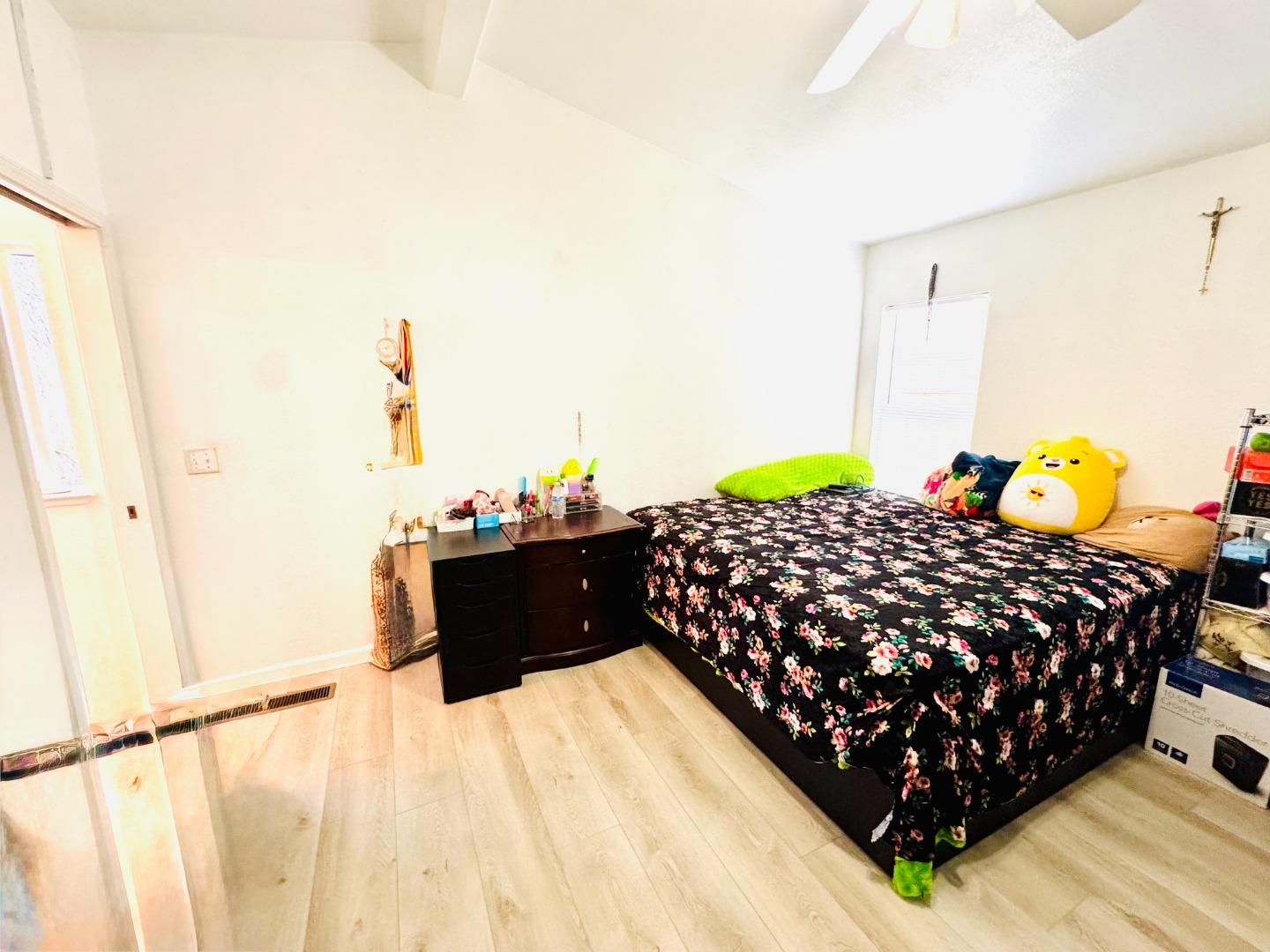 2855 Senter Road, Unit 5 San Jose, CA 95111 - Photo 4 of 6 Gallery Image 4