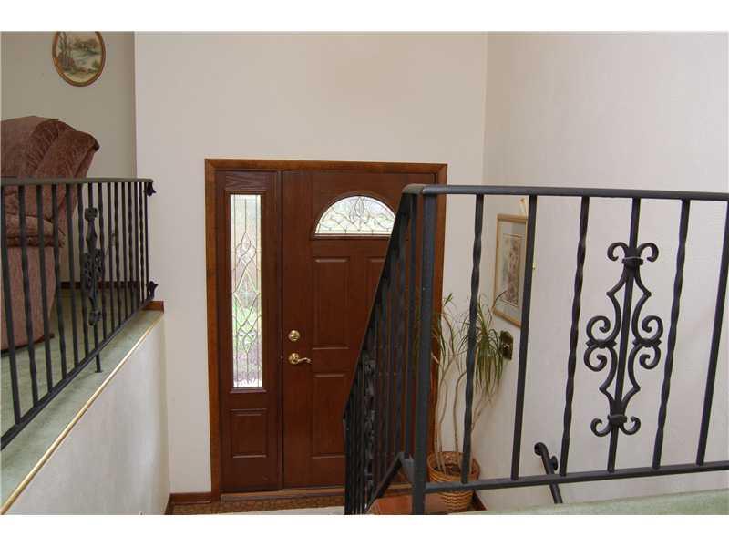 2645 Butler Logan Road Tarentum, PA 15084 - Photo 3 of 22 Entry/Foyer. WELCOME.... Brand new front door to welcome your guests.