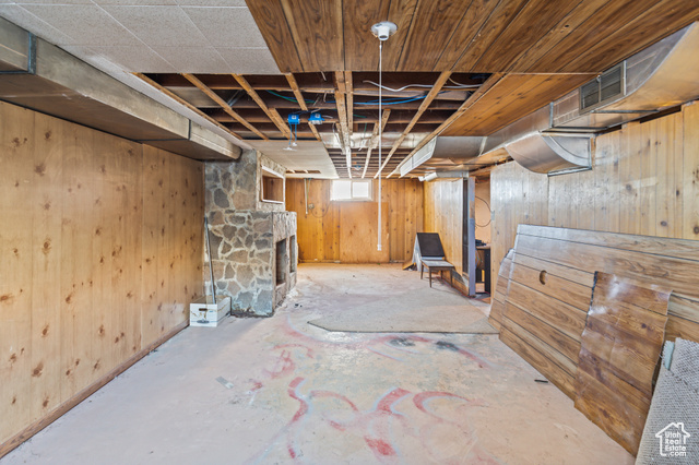465 North Main Street Richfield, UT 84701 - Photo 37 of 43 Below grade area featuring wood walls