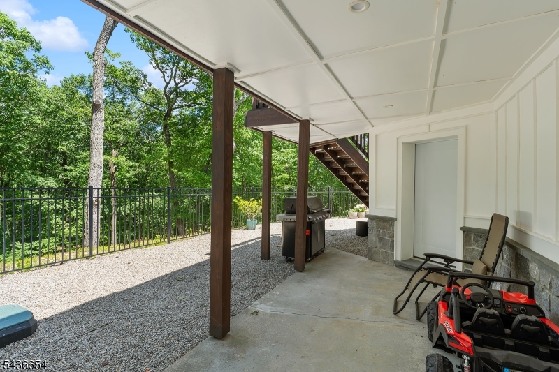 9 Hilltop Road Kinnelon, NJ 07405 - Photo 42 of 50