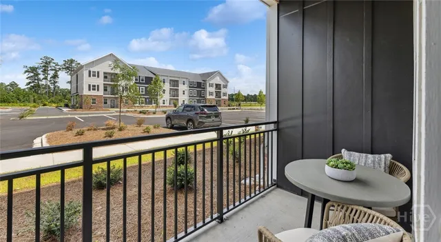 $1,774 | 1000 Chatham Center S Drive, Unit B1, Savannah, GA 31405