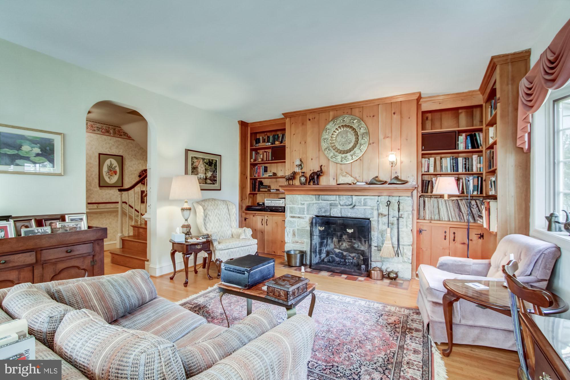 12 Stanyon Road York, PA 17403 - Photo 4 of 38 Gallery Image 4