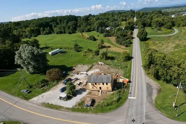 $495,000 | 2760 Spear Street, Charlotte, VT 05445