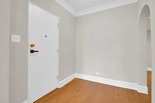 $134,900 | 2213 East 68th Street, Unit 1E, Chicago, IL 60649