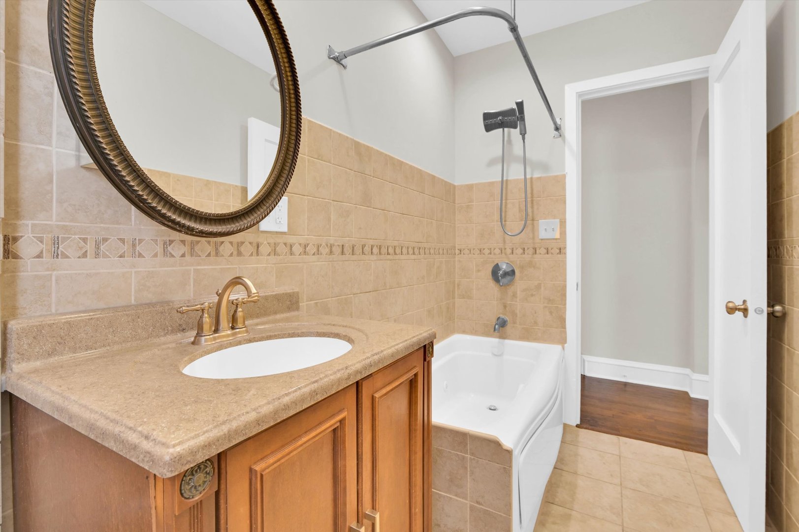 2213 East 68th Street, Unit 1E Chicago, IL 60649 - Photo 23 of 35