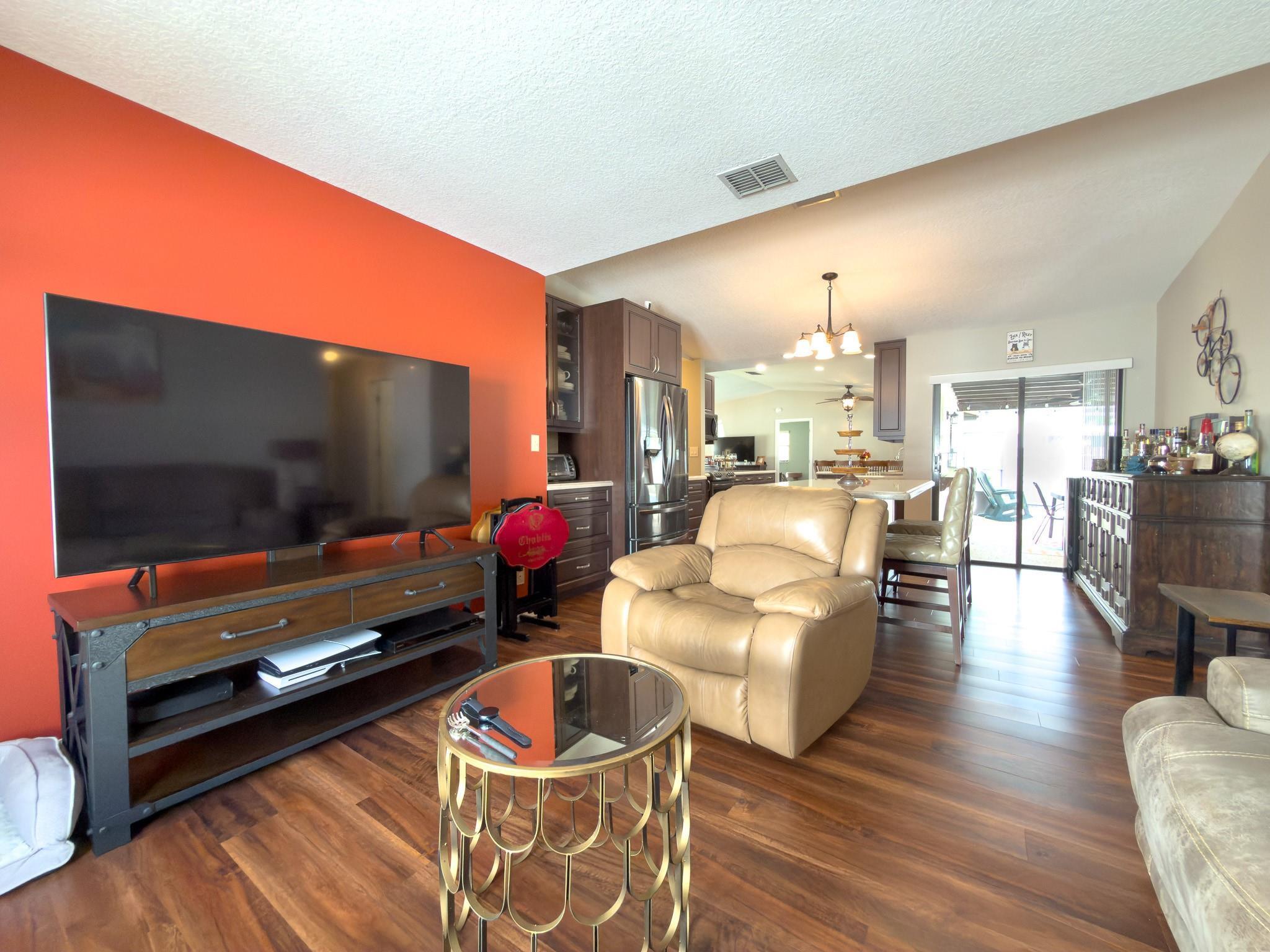 4941 Southwest 10th Street Margate, FL 33068 - Photo 17 of 56 Family room