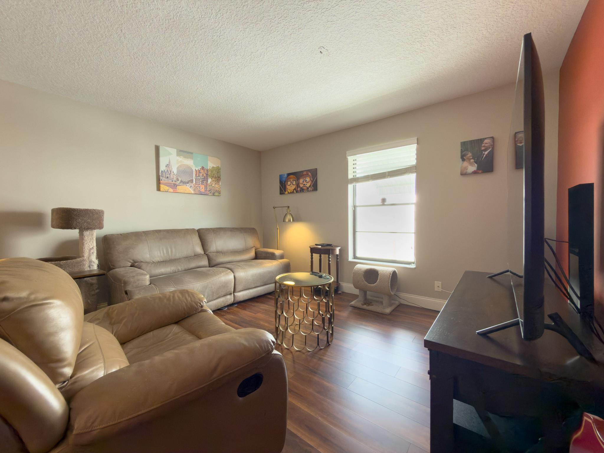4941 Southwest 10th Street Margate, FL 33068 - Photo 20 of 56 Family room