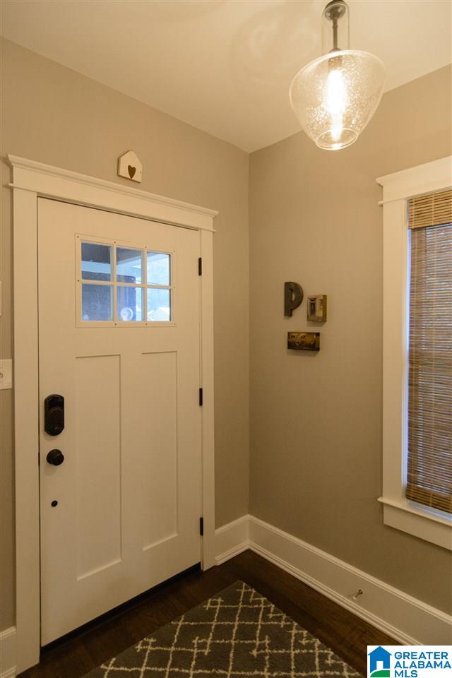 565 60th Street South Birmingham, AL 35212 - Photo 6 of 33