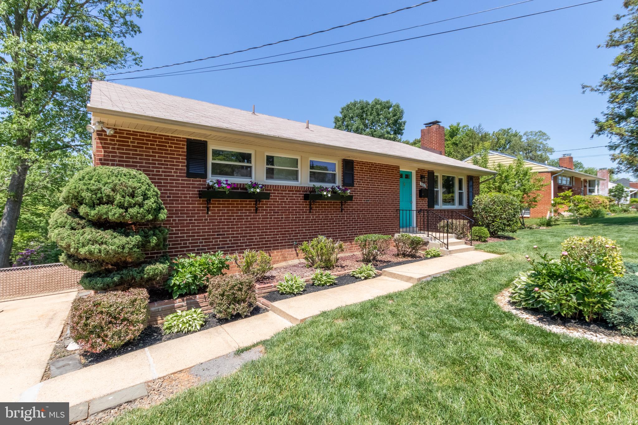 5302 Kepler Lane Springfield, VA 22151 - Photo 3 of 45