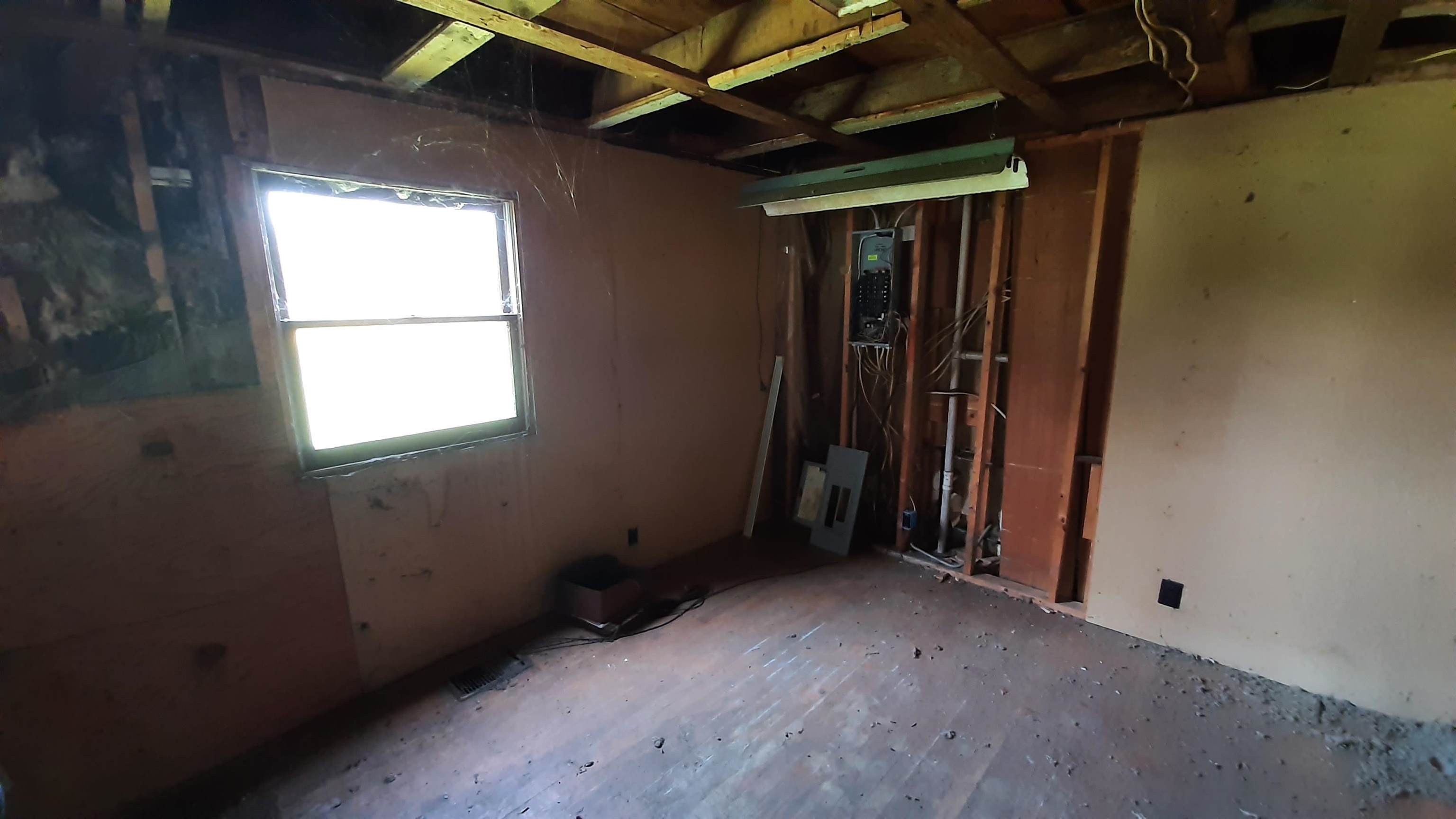 1691 Summit Road Mount Holly, VT 05758 - Photo 11 of 26 Gallery Image 11
