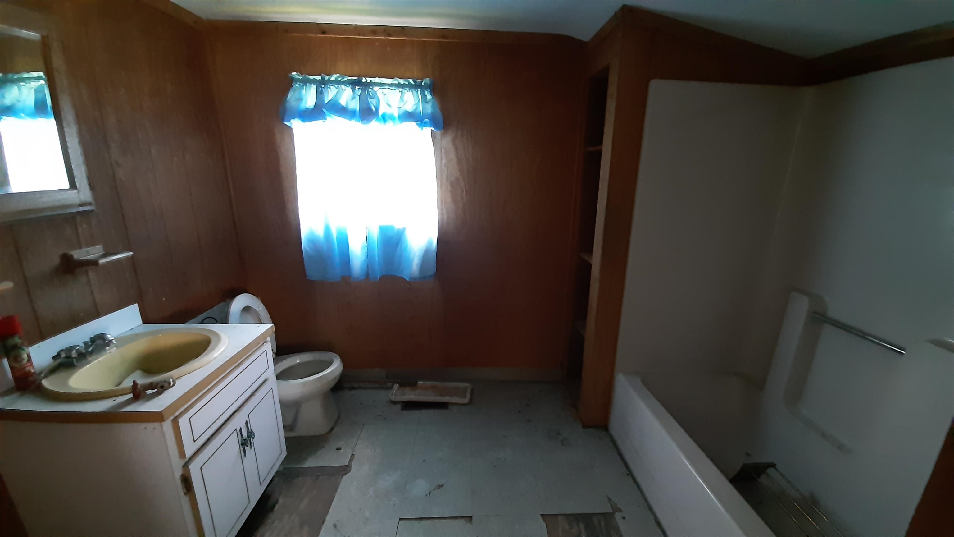 1691 Summit Road Mount Holly, VT 05758 - Photo 17 of 26 Gallery Image 17