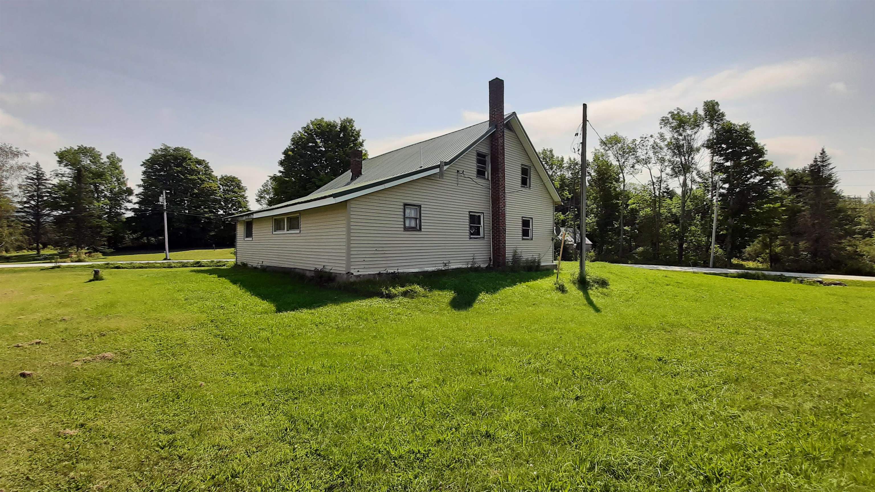 1691 Summit Road Mount Holly, VT 05758 - Photo 5 of 26 Gallery Image 5
