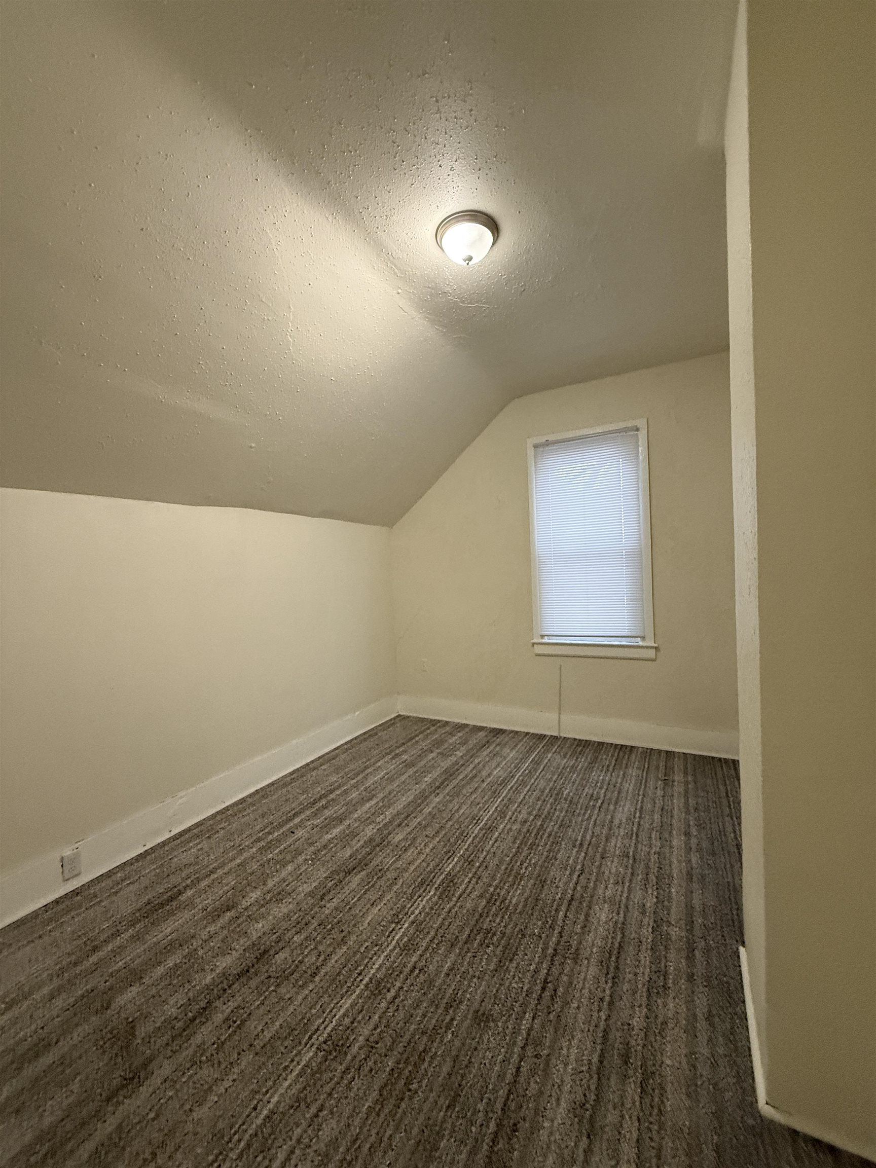 104 Lake Street Marinette, WI 54143 - Photo 23 of 27