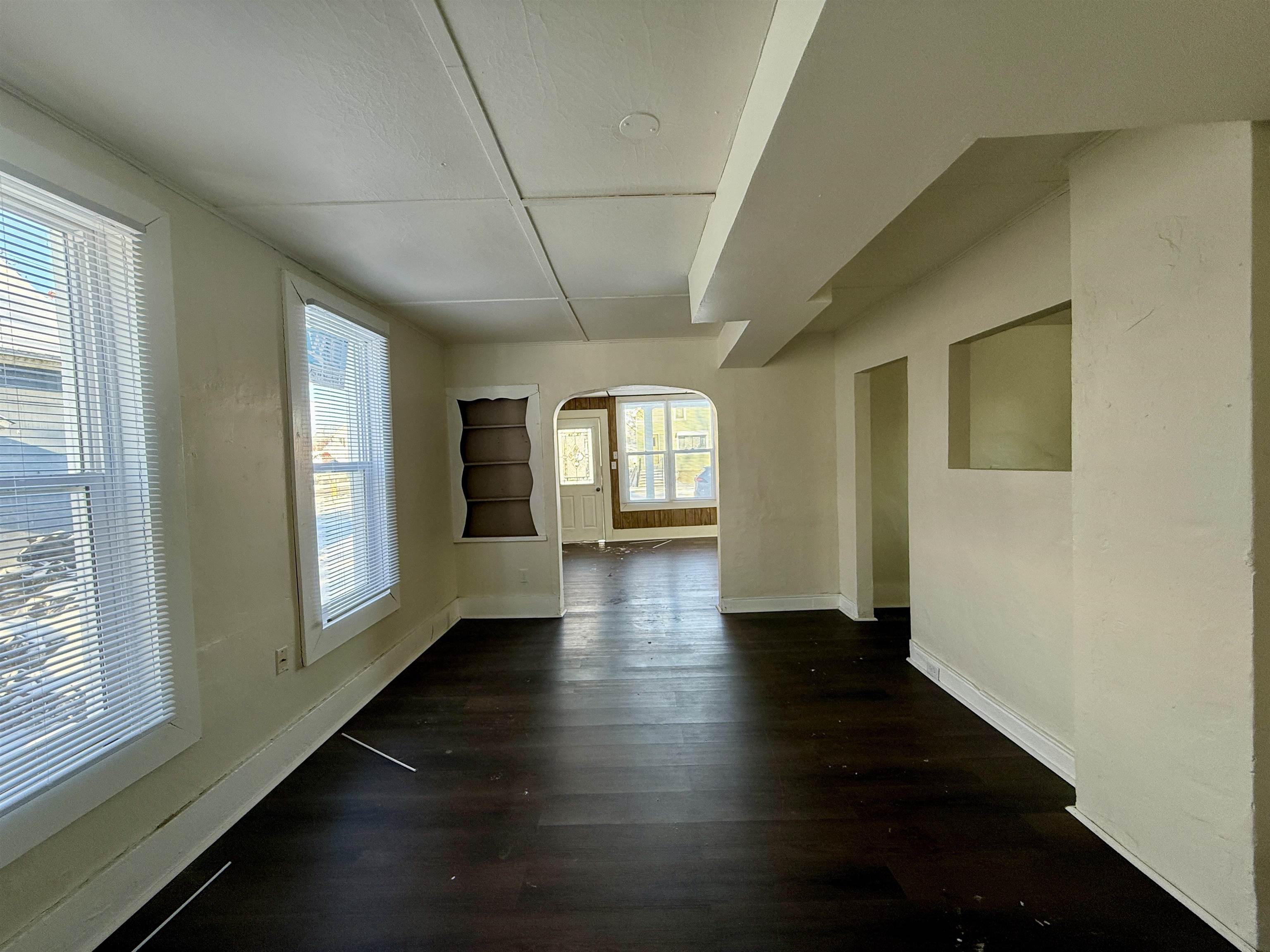 104 Lake Street Marinette, WI 54143 - Photo 7 of 27