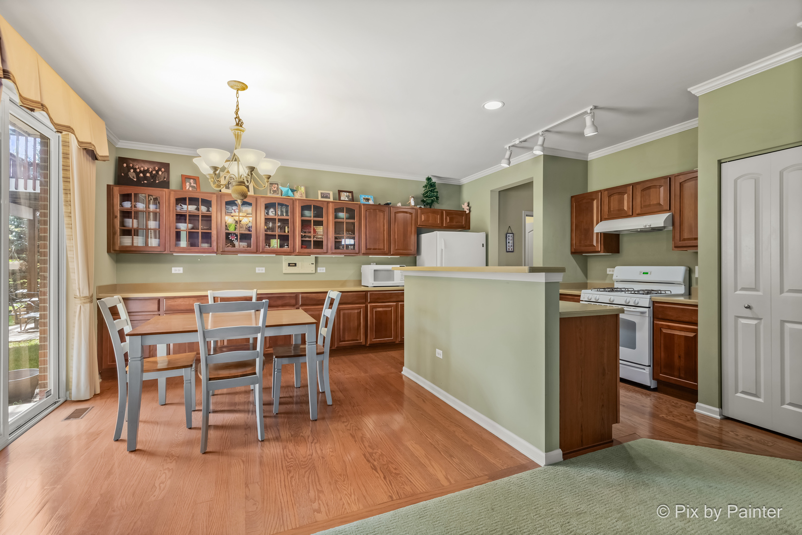 1028 Draper Road McHenry, IL 60050 - Photo 13 of 26