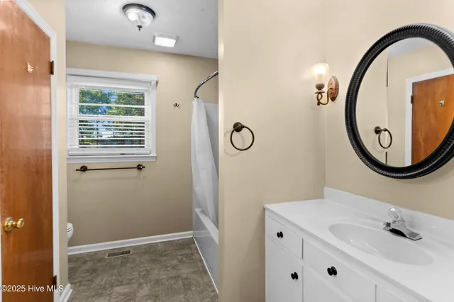 $284,000 | 117 Thomas Street, Beulaville, NC 28518