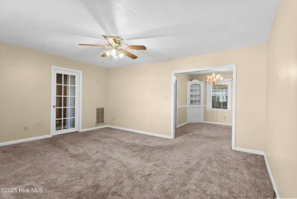 $249,900 | 117 Thomas Street, Beulaville, NC 28518