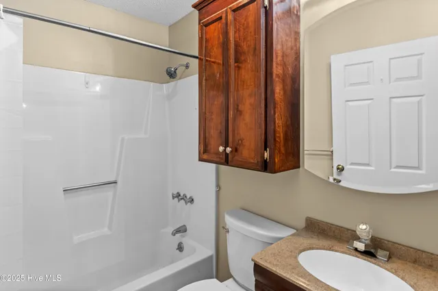 $284,000 | 117 Thomas Street, Beulaville, NC 28518