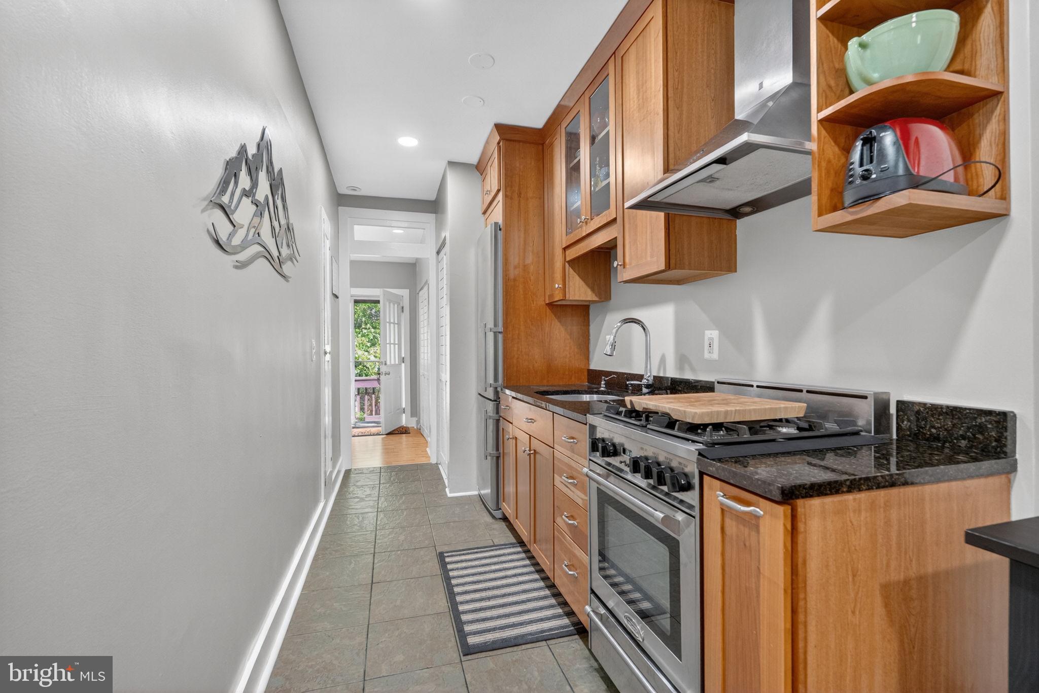 1836 Independence Avenue Southeast, Unit 3 Washington, DC 20003 - Photo 7 of 25