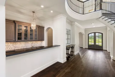 $1,749,000 | 6806 West Warwick Lake Lane, Spring, TX 77389