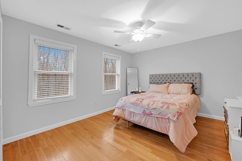 32 Sibley Road Sutton, MA 01590 - Photo 12 of 26