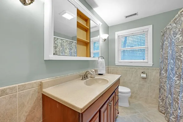 $639,900 | 32 Sibley Road, Sutton, MA 01590