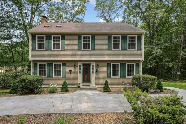 $639,900 | 32 Sibley Road, Sutton, MA 01590