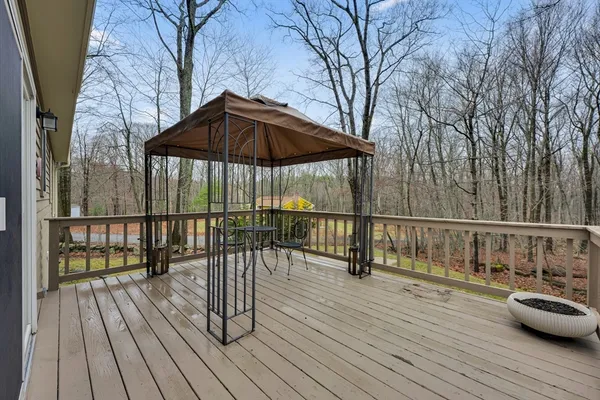 $639,900 | 32 Sibley Road, Sutton, MA 01590