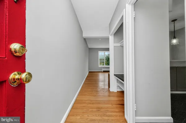 $3,775 | 8 Kennedy Street, Alexandria, VA 22305