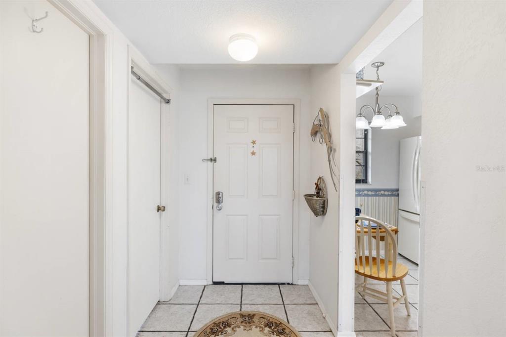 2275 South McCall Road, Unit 102 Englewood, FL 34224 - Photo 5 of 48 a bathroom with a shower