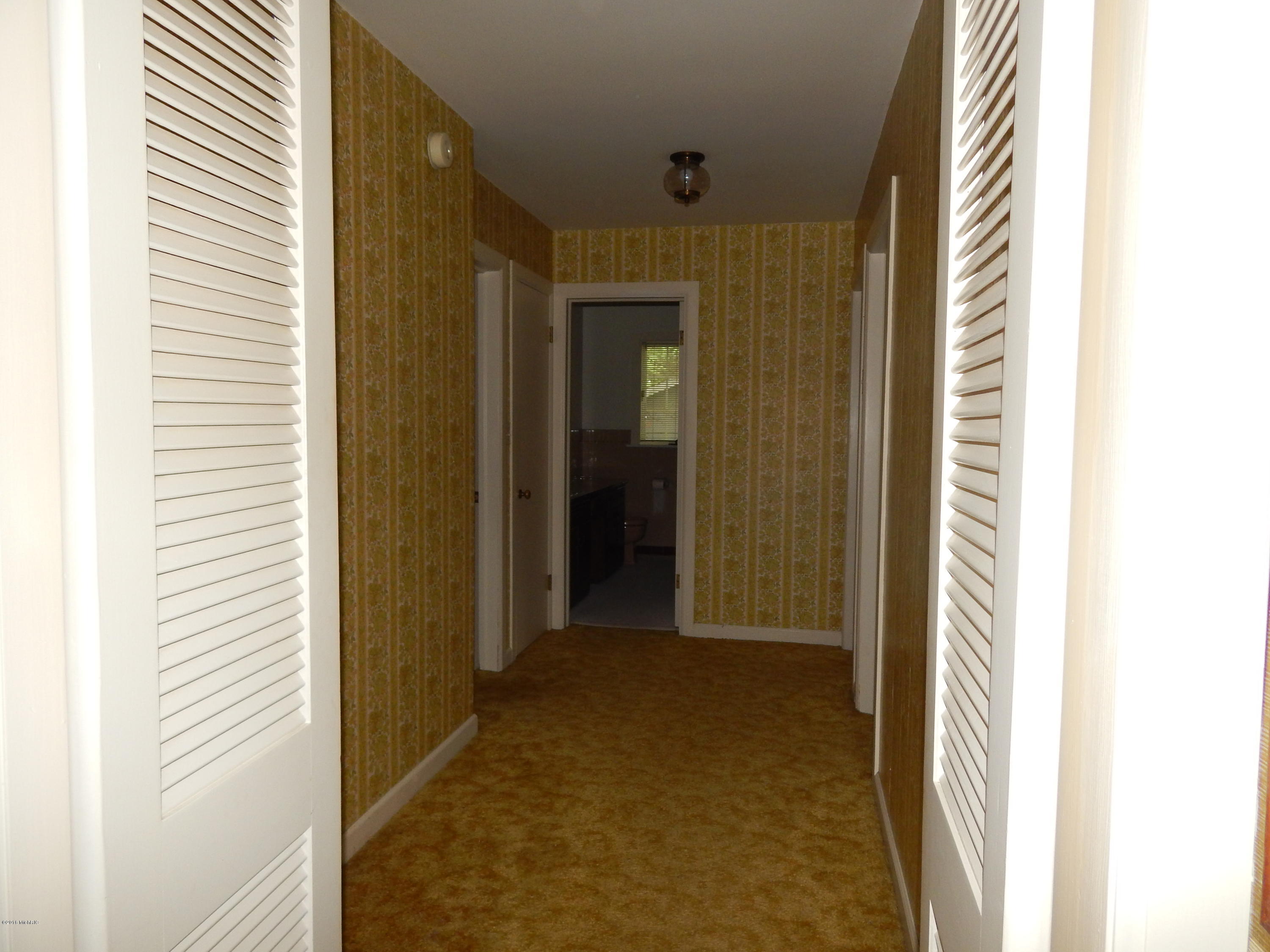 207 Country Club Road Whitehall, MI 49461 - Photo 15 of 41 DSCN1860