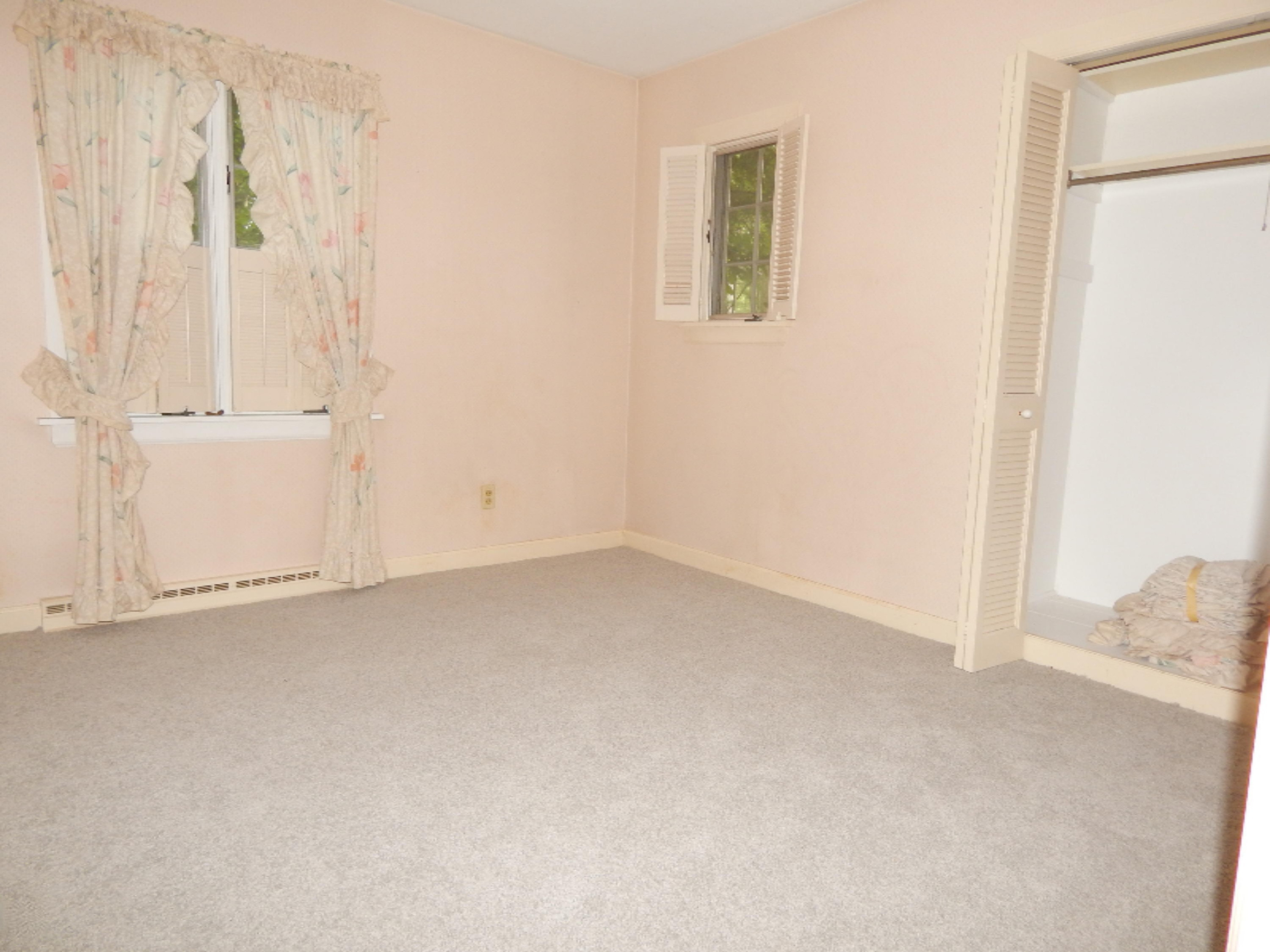 207 Country Club Road Whitehall, MI 49461 - Photo 16 of 41 DSCN1861