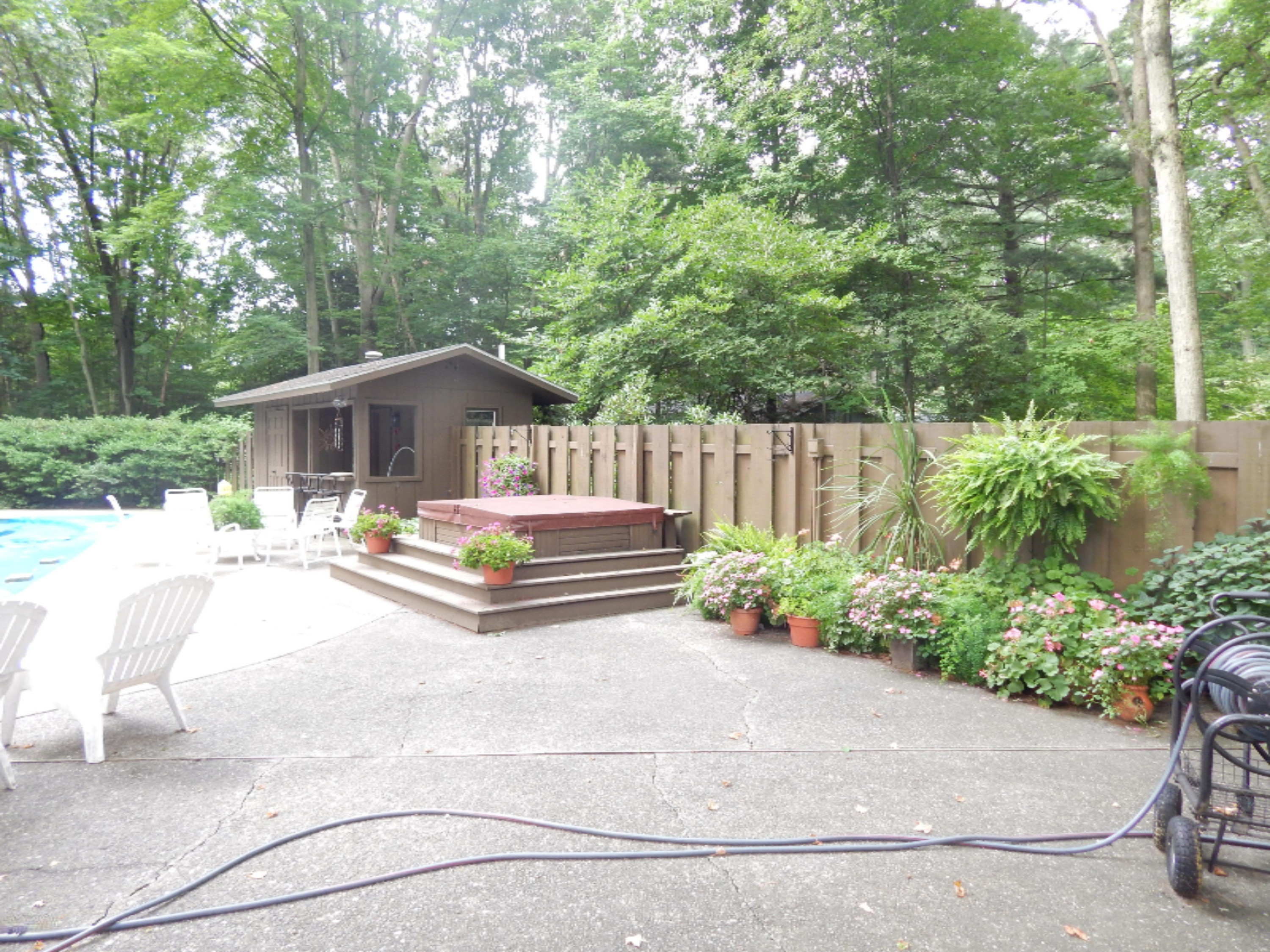 207 Country Club Road Whitehall, MI 49461 - Photo 22 of 41 DSCN1870