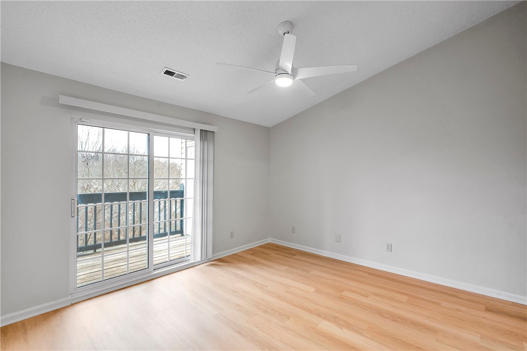111 Wexford Drive, Unit 303 Anderson, SC 29621 - Photo 5 of 20