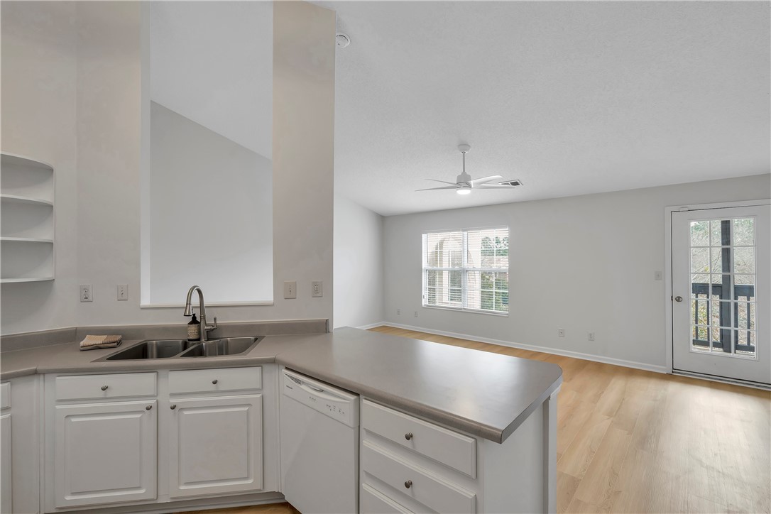 111 Wexford Drive, Unit 303 Anderson, SC 29621 - Photo 8 of 20