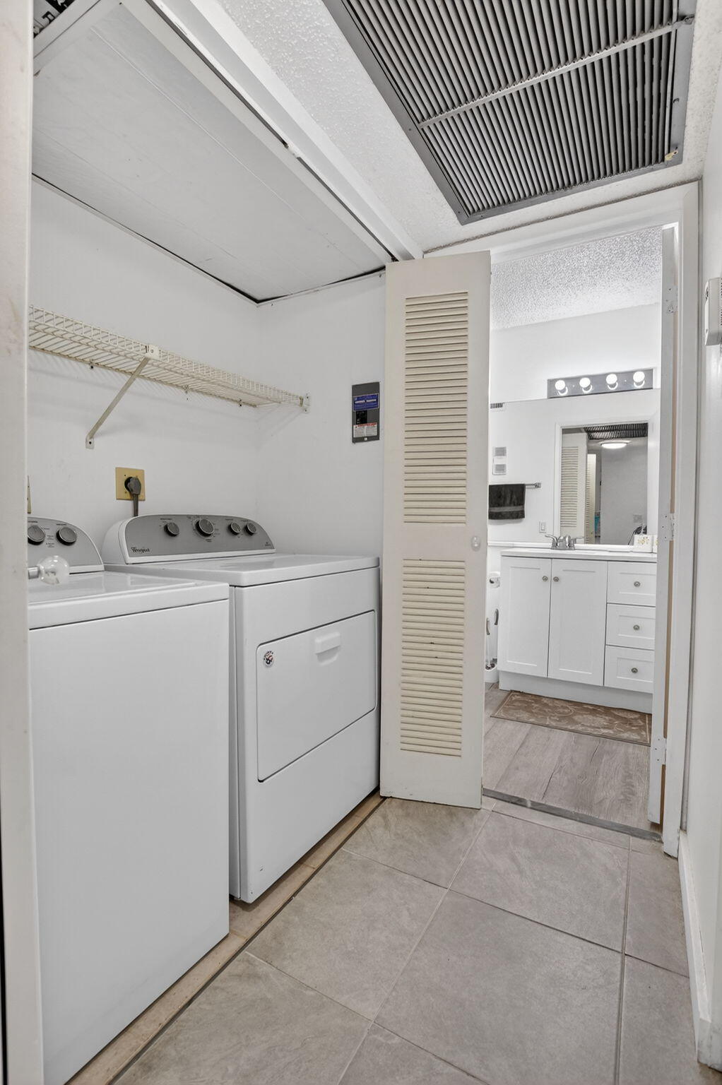 9110 Fairbanks Lane, Unit 5 Boca Raton, FL 33496 - Photo 28 of 41 29-web-or-mls-DSC_7792