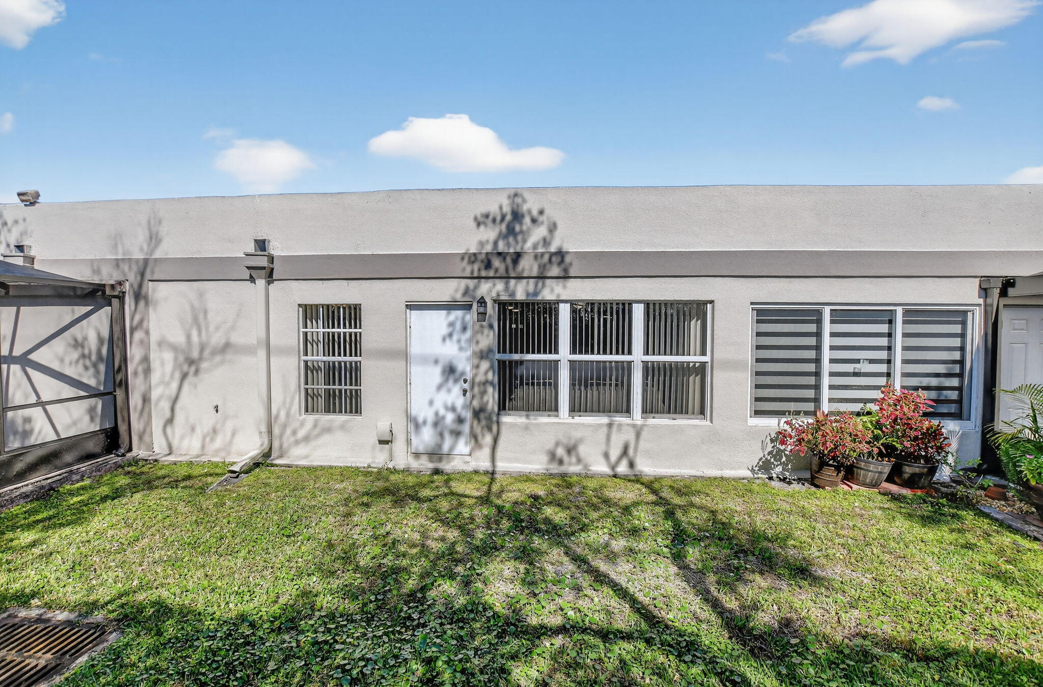 9110 Fairbanks Lane, Unit 5 Boca Raton, FL 33496 - Photo 30 of 41 30-web-or-mls-DSC_7796
