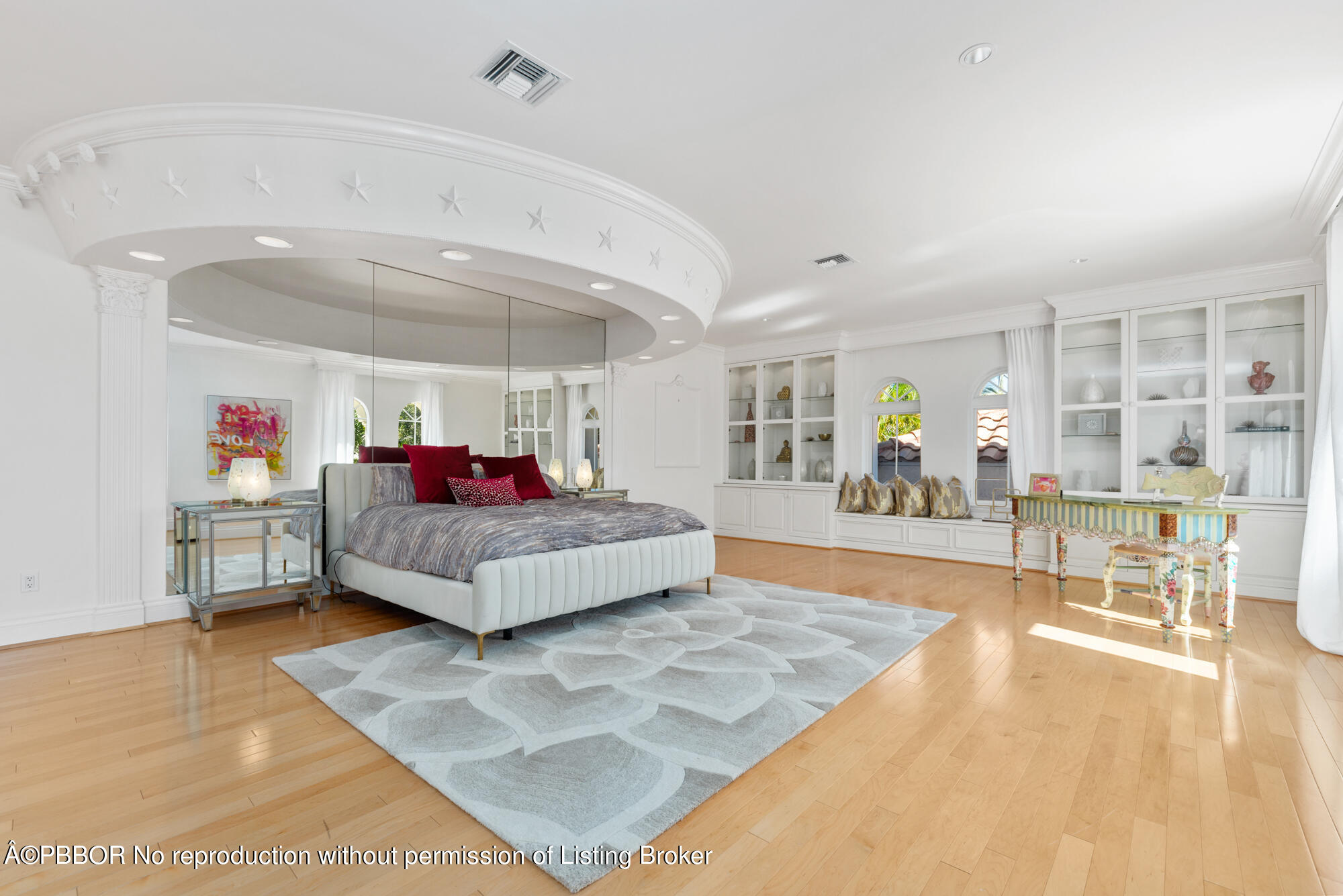 314 West Riverside Drive Jupiter, FL 33469 - Photo 62 of 92 a living room with furniture and a wooden floor