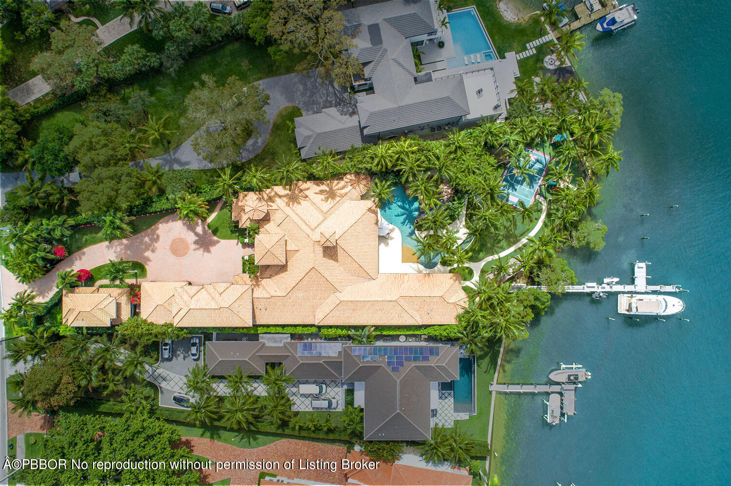 314 West Riverside Drive Jupiter, FL 33469 - Photo 83 of 92 an aerial view of a house with outdoor space