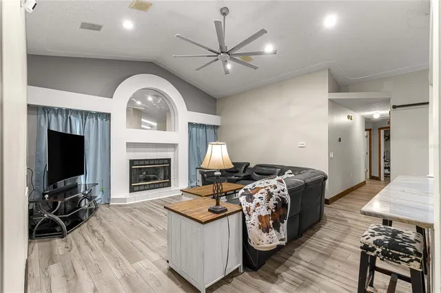 $447,900 | 6900 Hemlock Road, Ocala, FL 34472