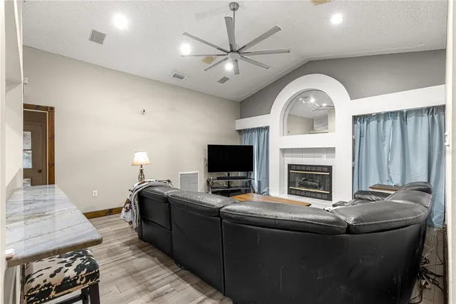 $447,900 | 6900 Hemlock Road, Ocala, FL 34472